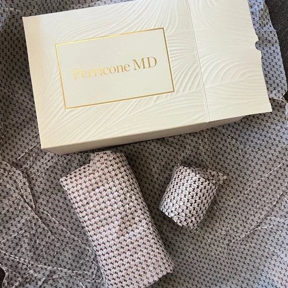 NEW Perricone MD Smoothing & Firming Duo Skincare Toner Moisturizer in Box - Picture 2 of 4